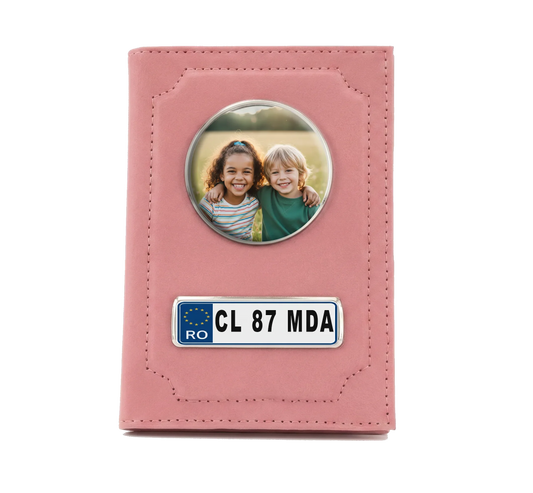Portofel Documente Auto Personalizat – Roz – cu Fotografie și Număr de Înmatriculare - Tete Print