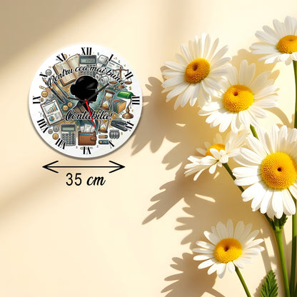 Ceas de Perete Decorativ „Pentru Cea Mai Bună Contabilă”, Diametru 35 cm, Material MDF, Design Tematic Office & Contabilitate, Multicolor