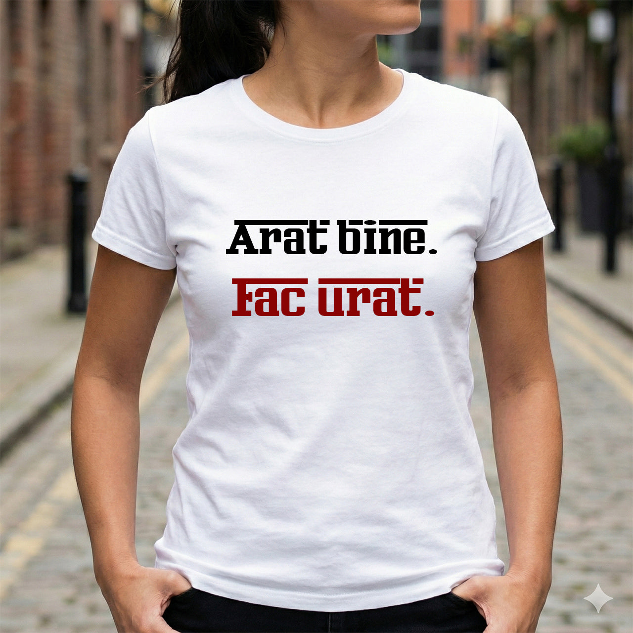 Tricou alb "Arăt Bine, Fac Urât" – Mesaj Amuzant & Atitudine Urbană